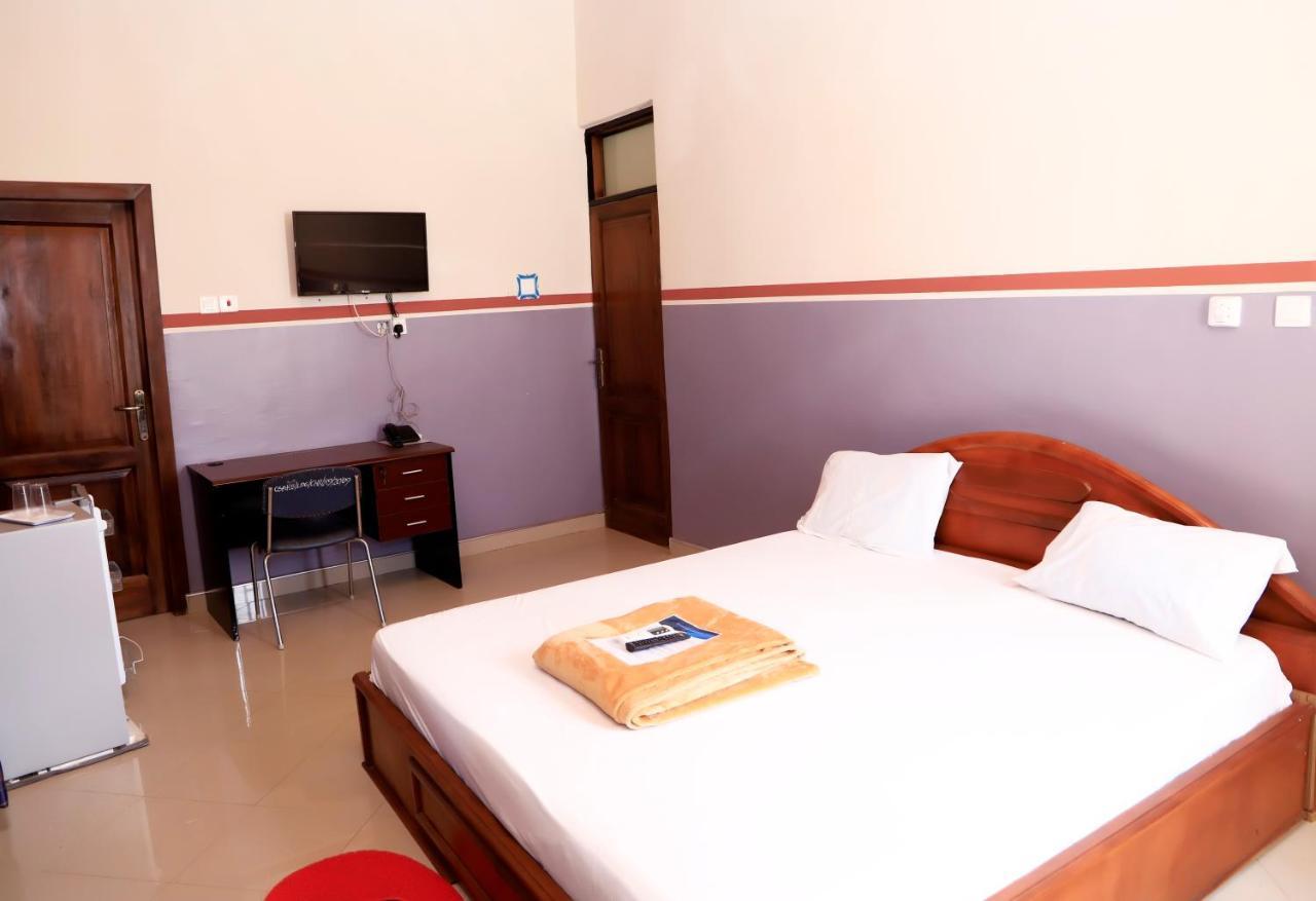 Osaah Bema Lodge Antoa Ngoại thất bức ảnh